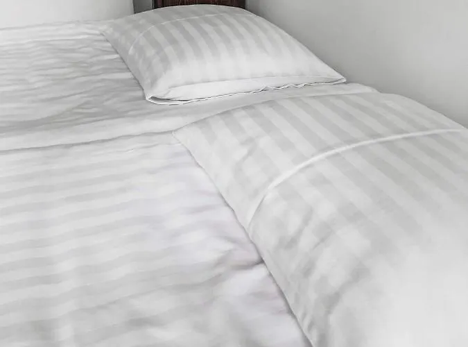 Lägenhet Parkowy W Polanicy Zdroj *