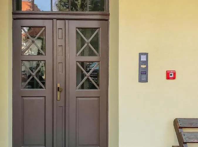 Parkowy W Polanicy Zdroj Lägenhet