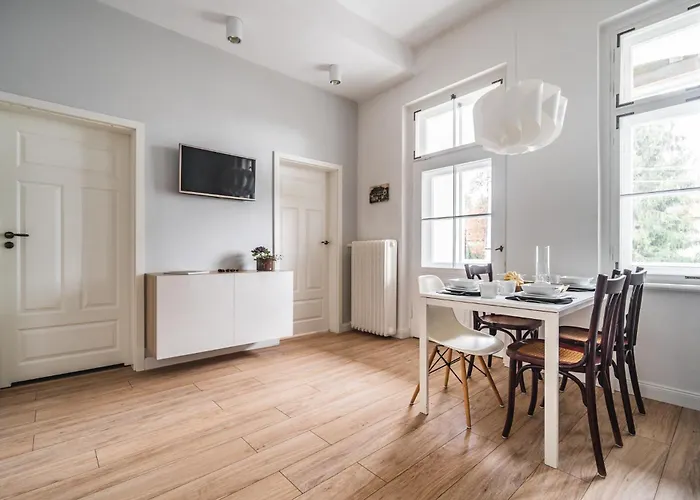 Lägenhet Parkowy W Polanicy Zdroj *